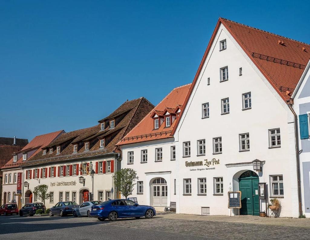 Hotel Zum Schwarzen Ross Und Gutmann Zur Post Hilpoltstein Exterior photo