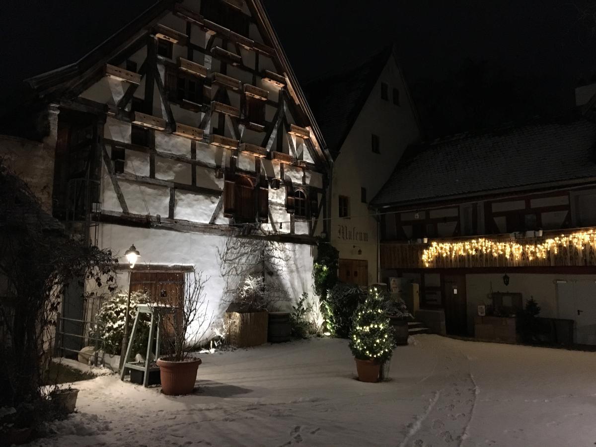 Hotel Zum Schwarzen Ross Und Gutmann Zur Post Hilpoltstein Exterior photo